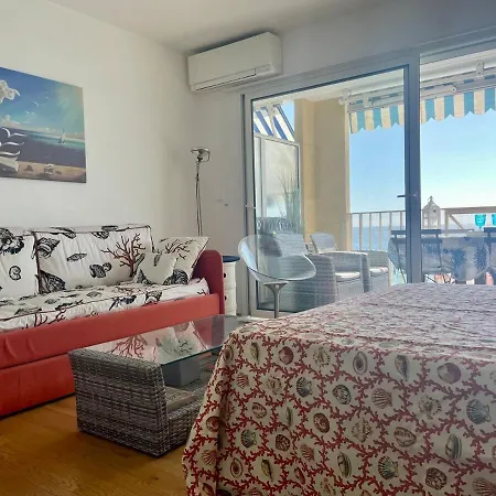 شقة Charmant Studio Avec Terrasse Vue Mer *